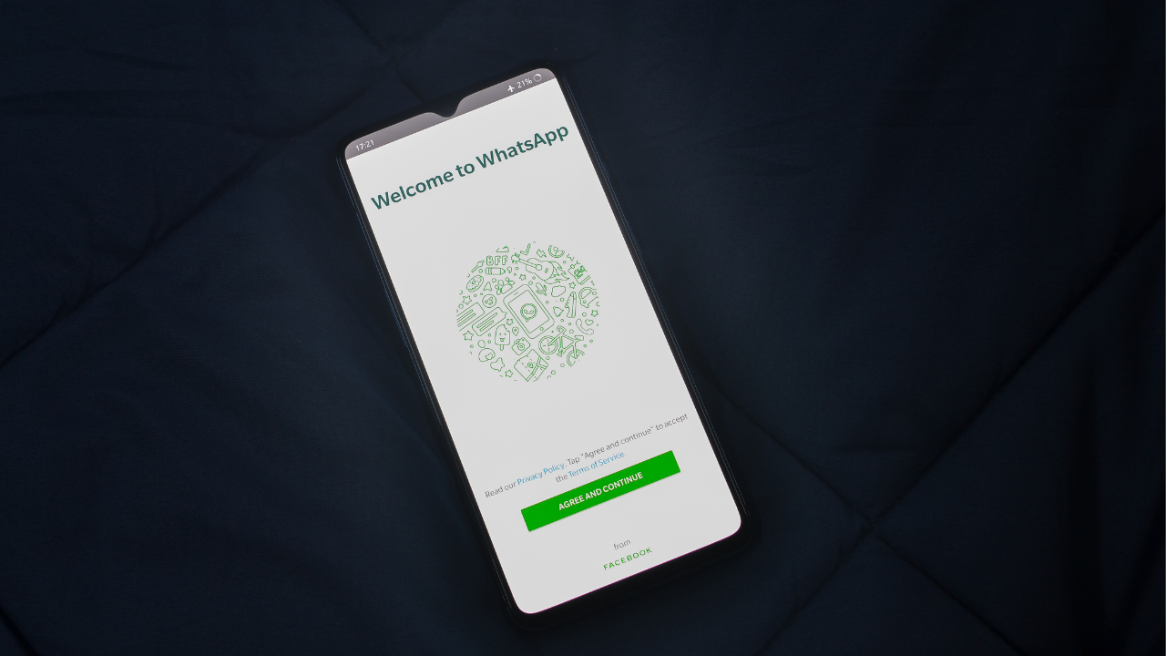 How to Use the Same WhatsApp Account on Two Phones (Official Method)